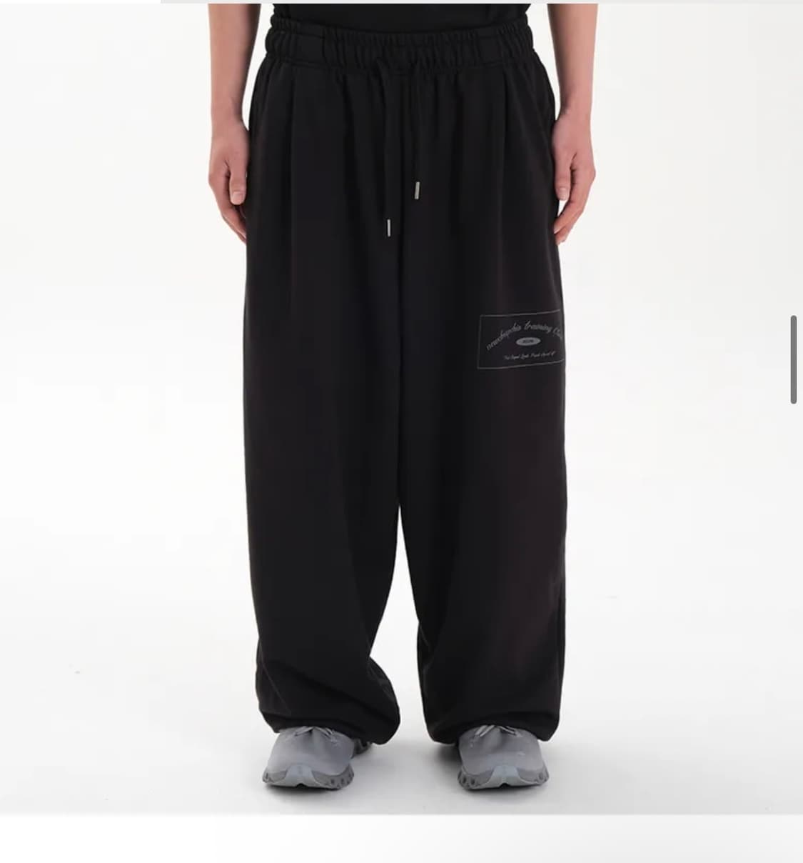 트레이닝 클럽 스웻팬츠 상품이미지1