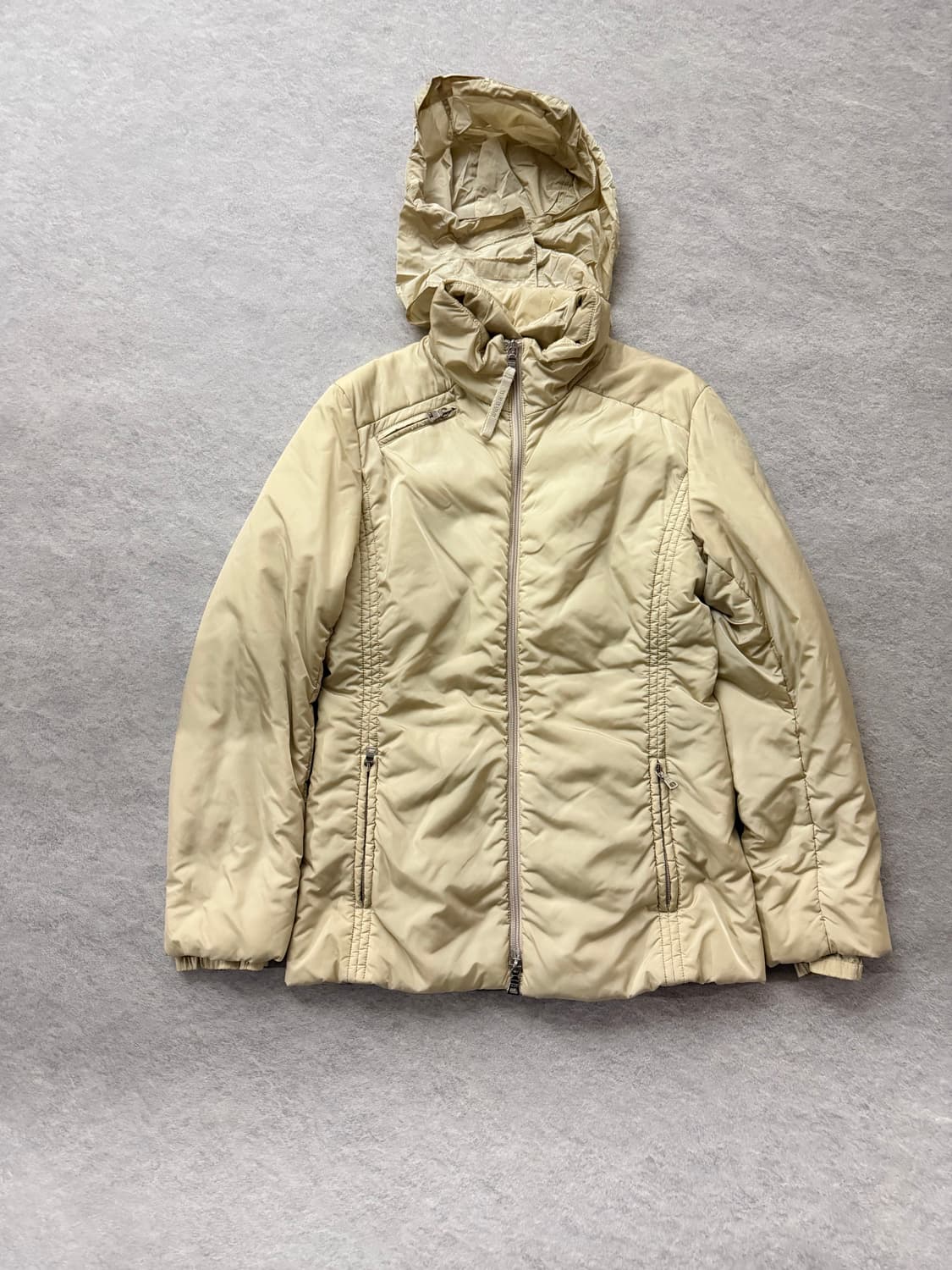 00‘s 프라다 나일론 후드 점퍼자켓 상품이미지3