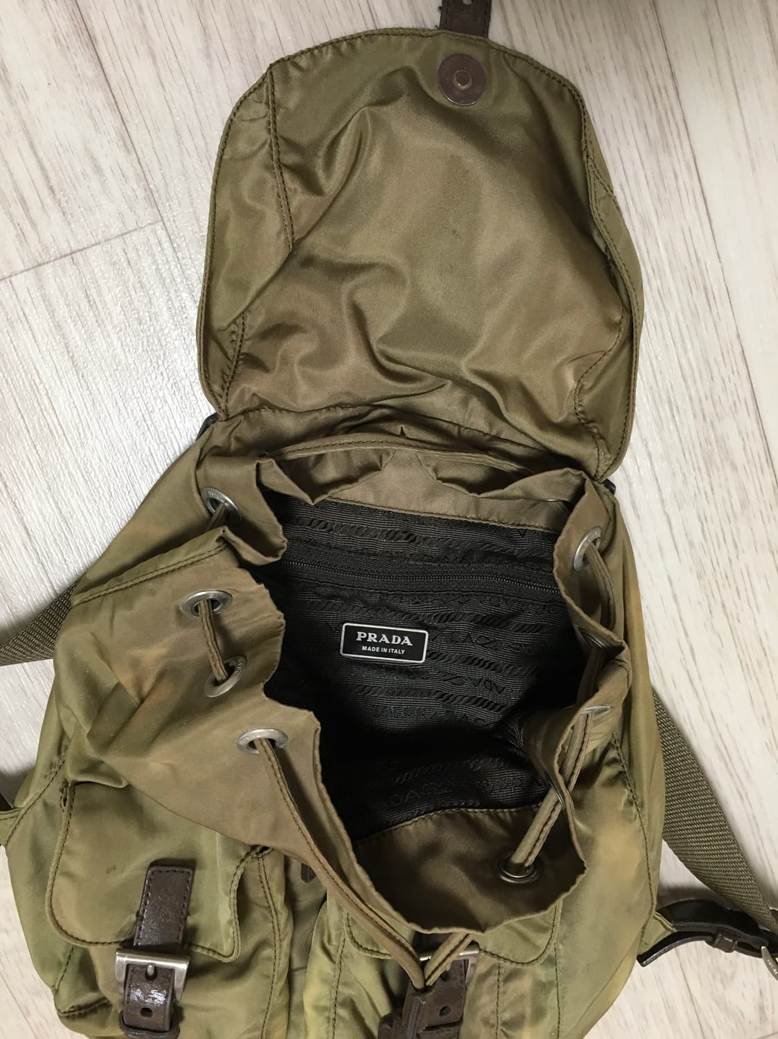 프라다 빈티지 삼각로고 백팩 상품이미지5