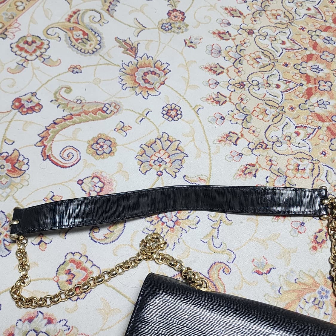 끌로에 금장 레더 숄더백 가방
[정품] 상품이미지6