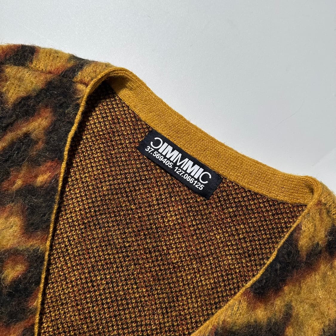 MMIC 울 알파카 레오파드 니트 가디건 상품이미지5