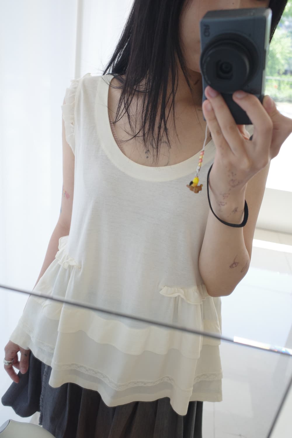 Buttercream frill sleeveless 상품이미지3