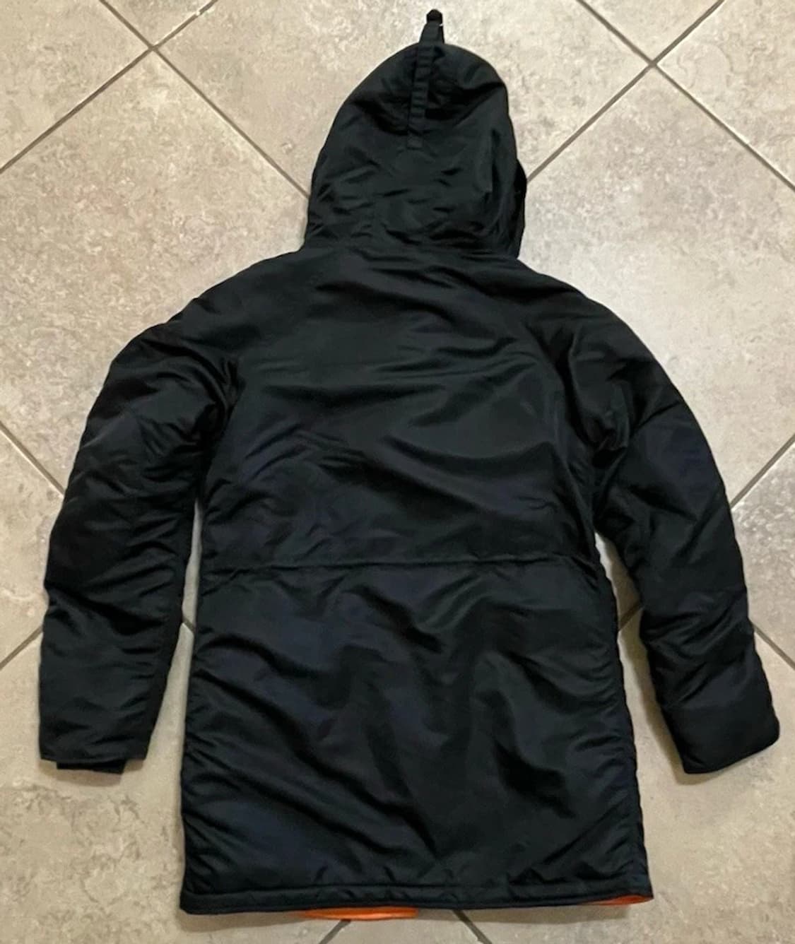 알파 인더스트리 N-3B 파카 상품이미지2