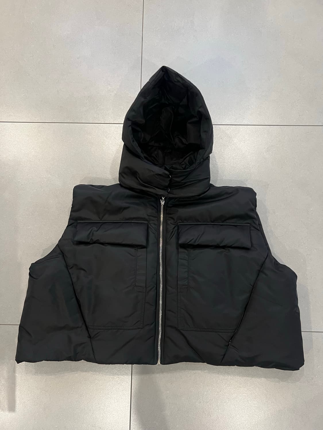 스펜서바두 크롭 카고 패딩 베스트 블랙 M 상품이미지1