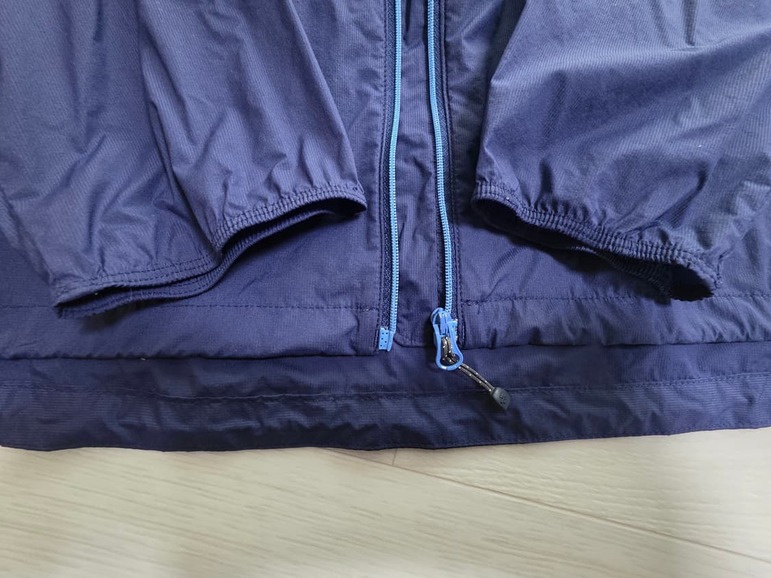 노스페이스 플라이트 시리즈 바람막이

XL사이즈 상품이미지6