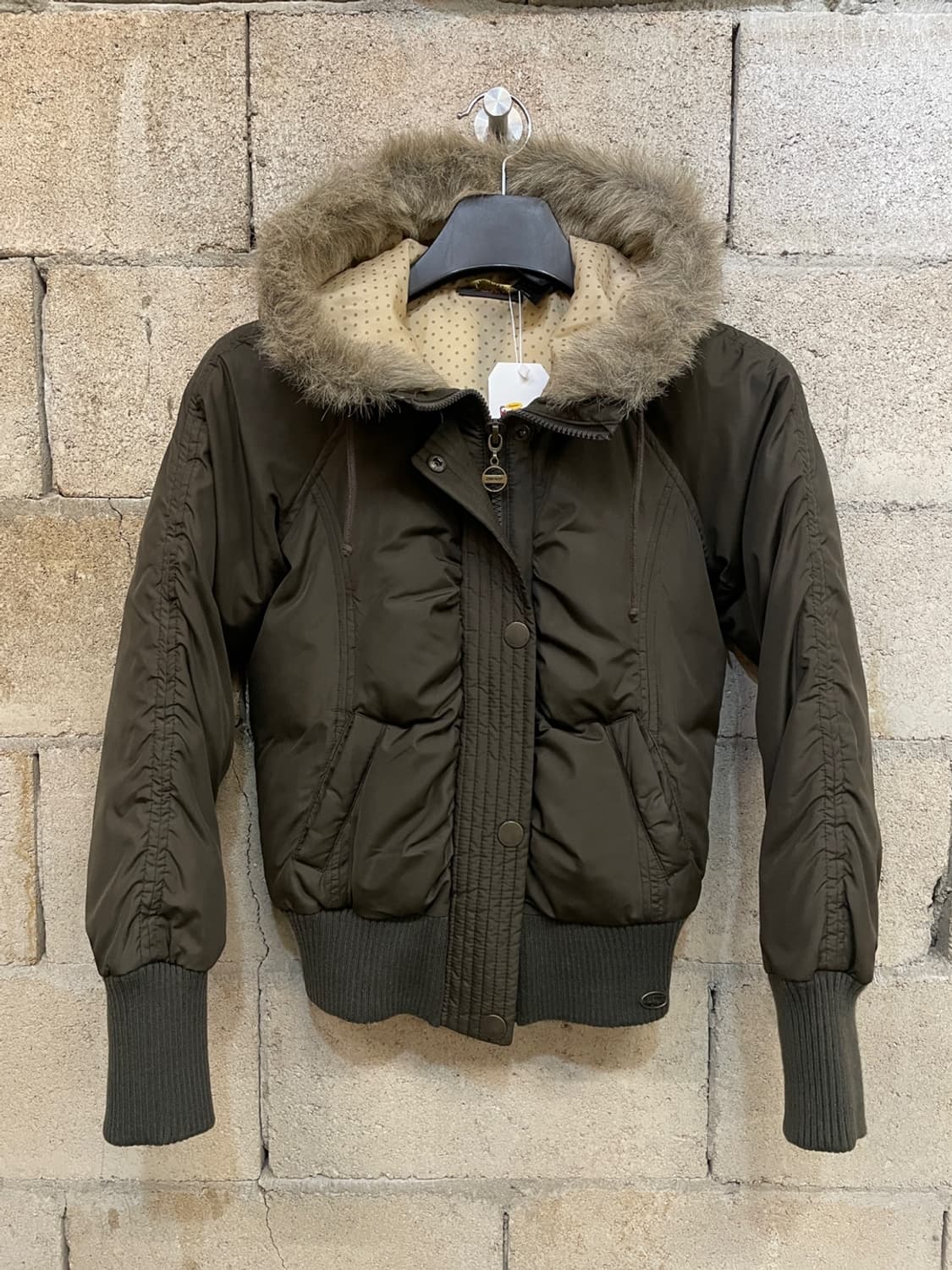 Dkny 숏 패딩 상품이미지1