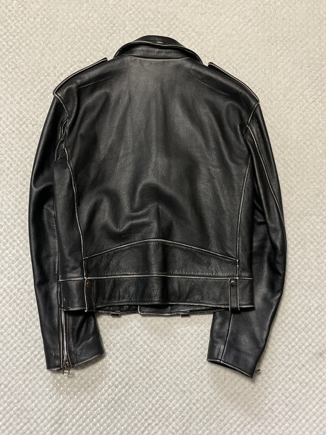 TONYWACK 토니웩 웨스턴 무드 카우라이드 소가죽 데미지드 워싱 레더 상품이미지2