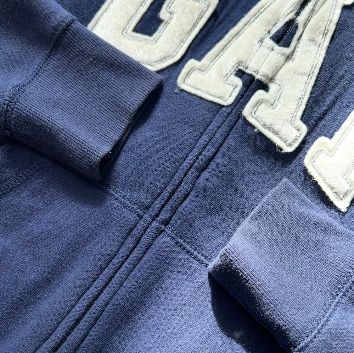 GAP 네이비 퍼 후드집업 상품이미지6