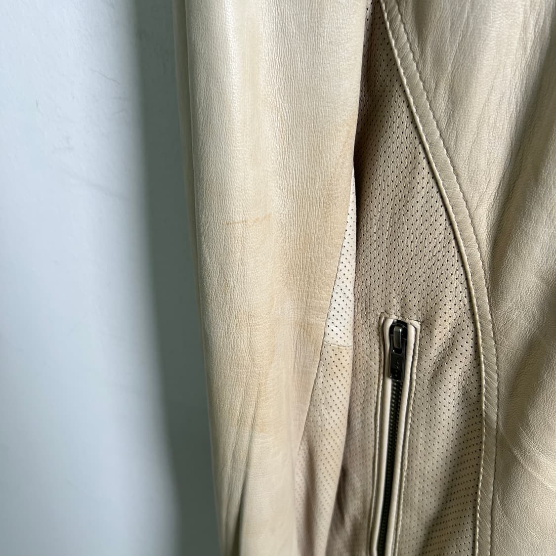 VAROSH 아이보리 양가죽 라이더 자켓 L 상품이미지10