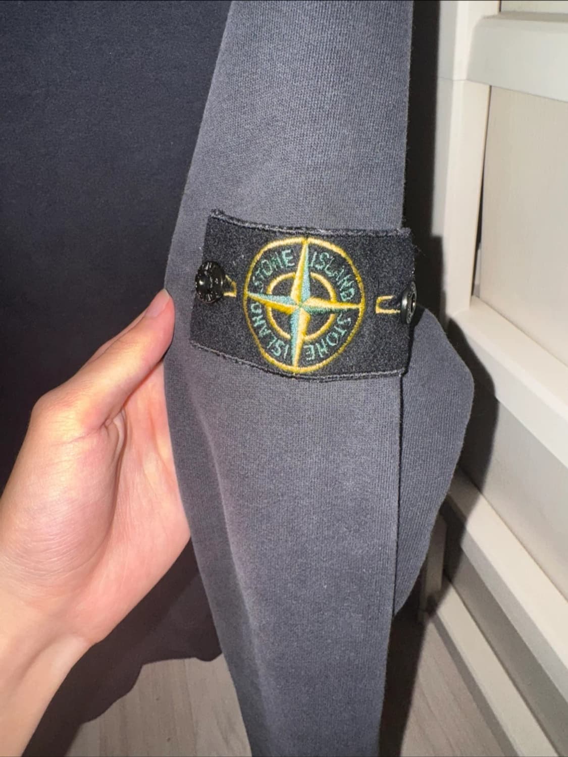 스톤아일랜드 기모 맨투맨 새상품 상품이미지2