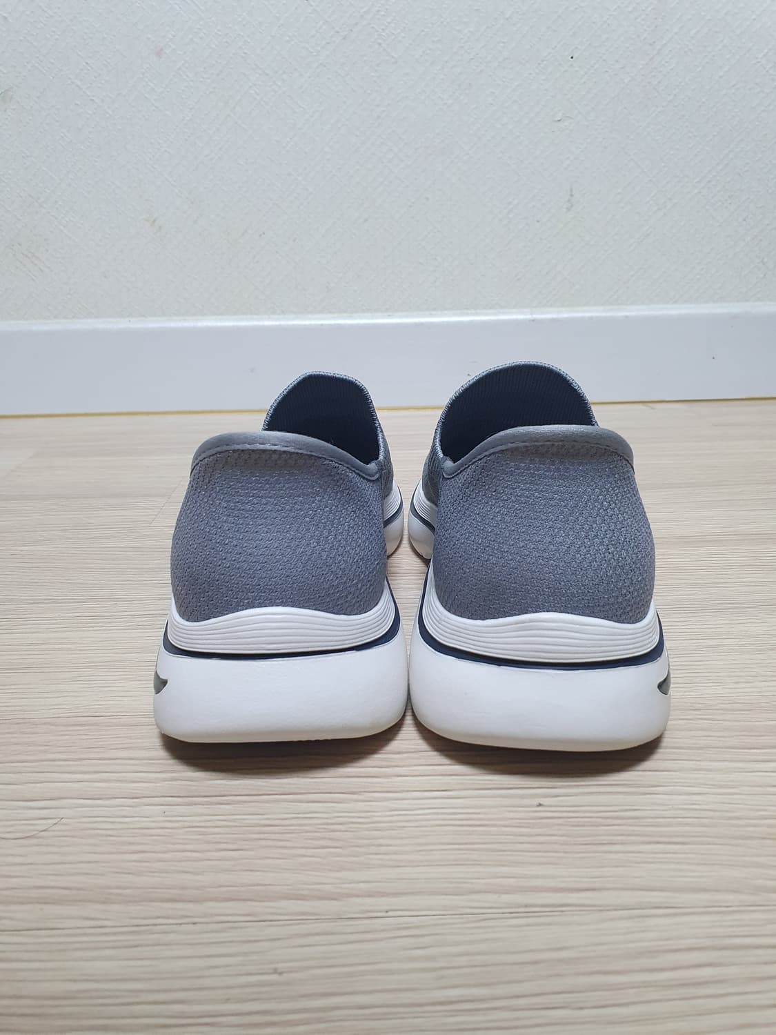 스케쳐스 아치핏 슬립온 250 상품이미지6