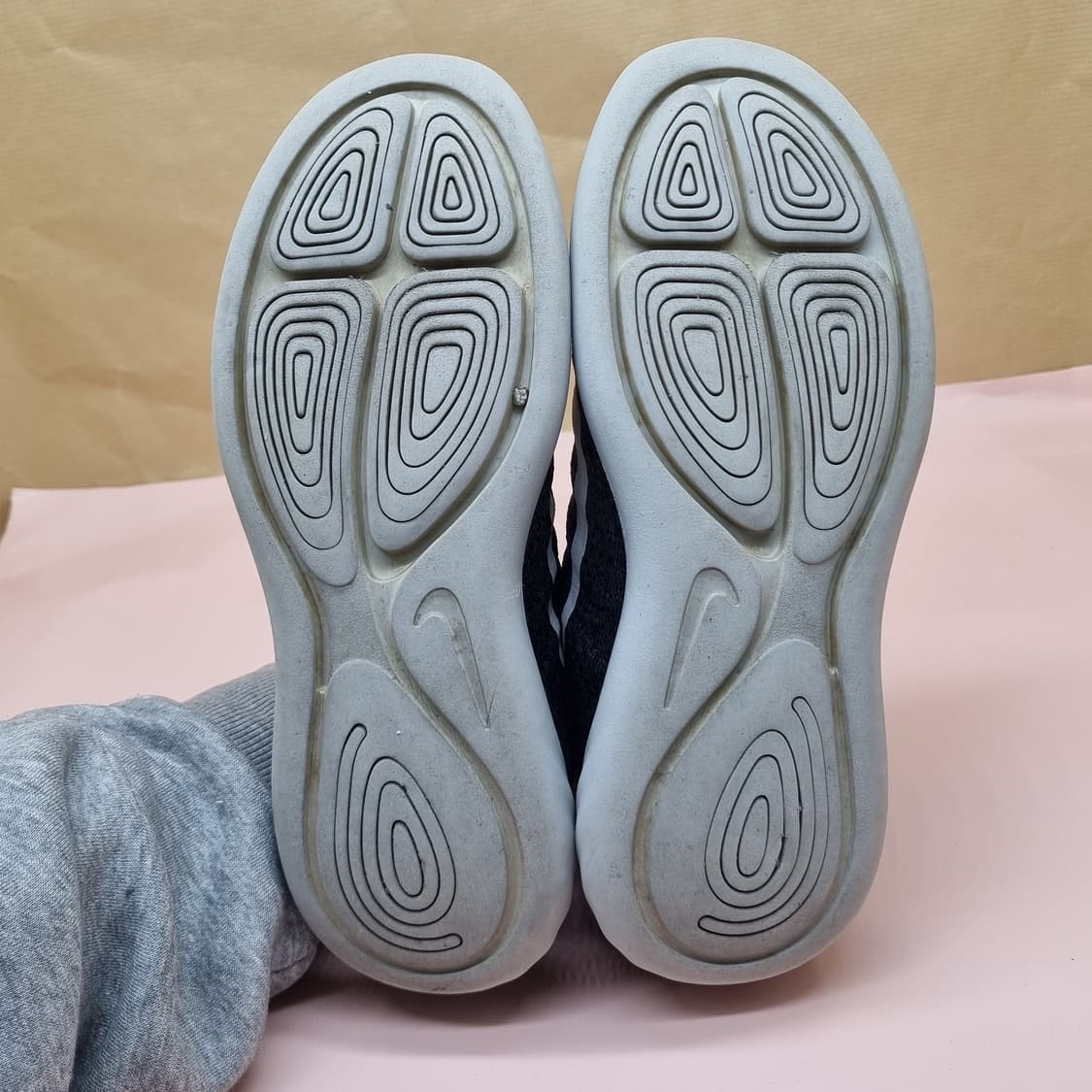 나이키 루나글라이드9 운동화240 상품이미지3