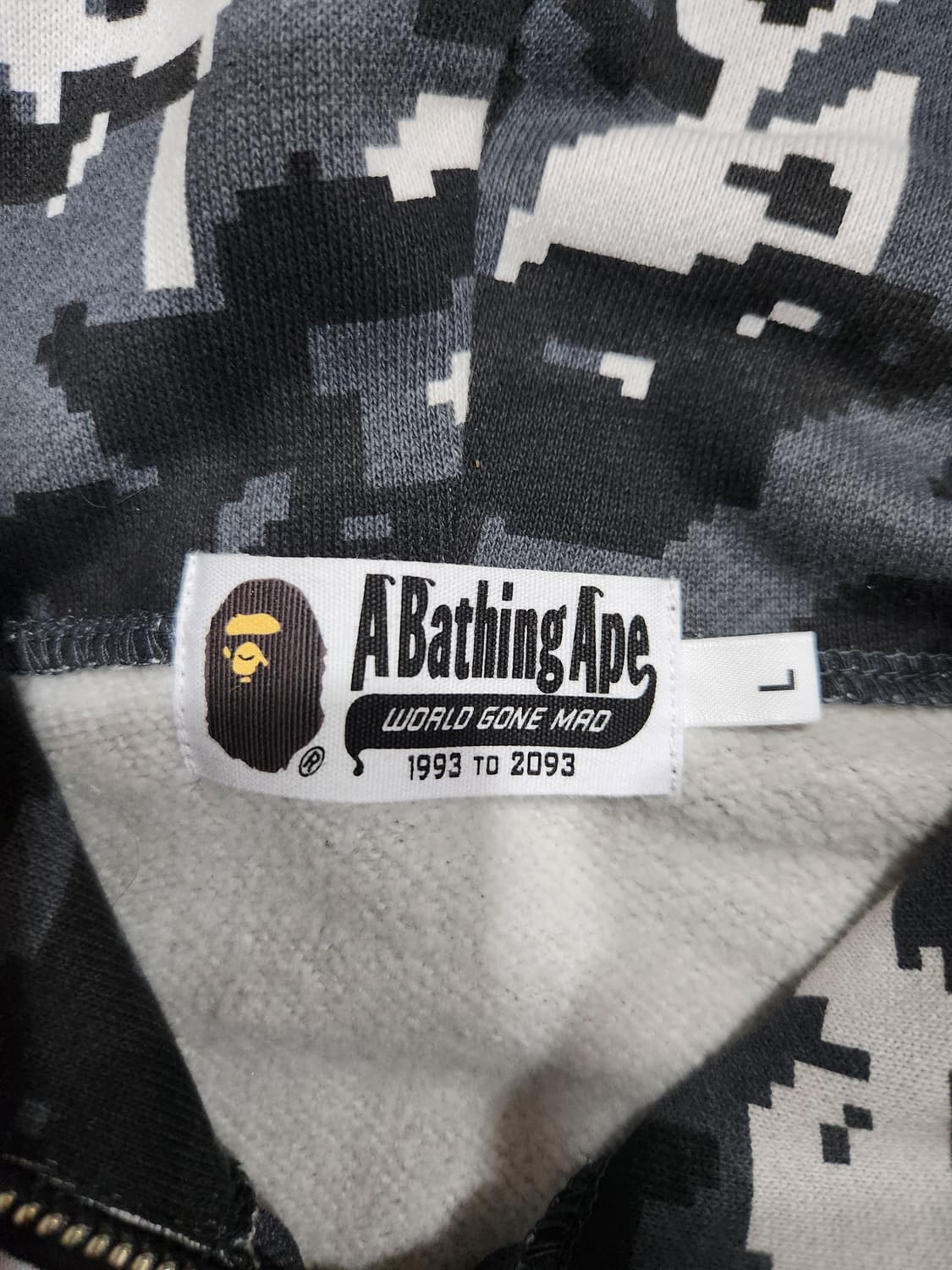 베이프 멀티 픽셀 카모 샤크 후드집업 L 상품이미지3