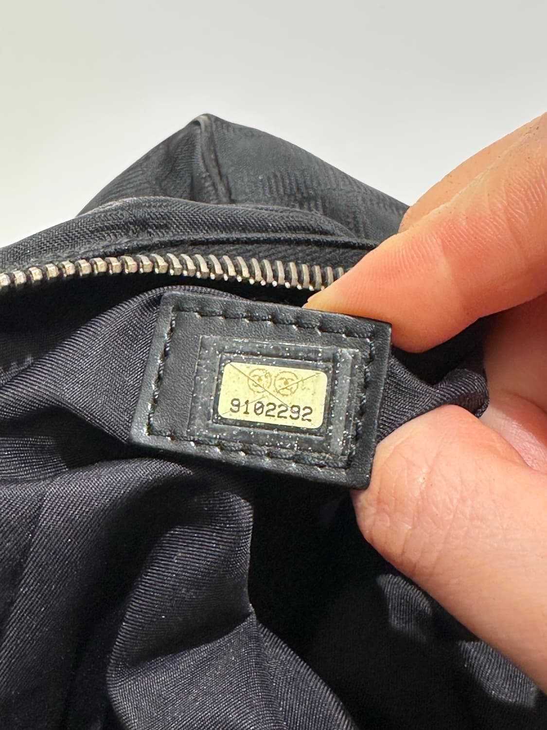 샤넬 뉴 트래블 바게트백 보스턴백 블랙 (9번대) y2k 상품이미지10