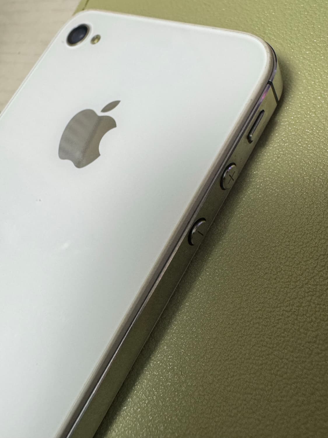 아이폰 4s 화이트 25gb 상품이미지4