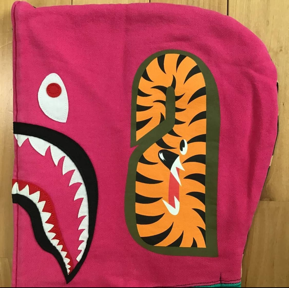 베이프 커스텀 패치워크 샤크후디 상품이미지5