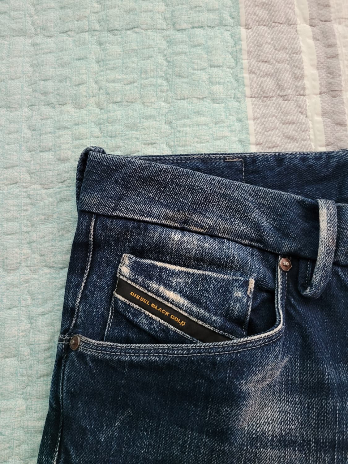 디젤 diesel 블랙골드 슬림스키니 셀비지데님 탭30 실32 상품이미지3