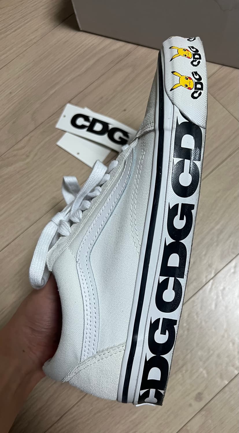 반스X꼼데가르송(CDG)X포켓몬스터 피카츄 올드스쿨 275 상품이미지3