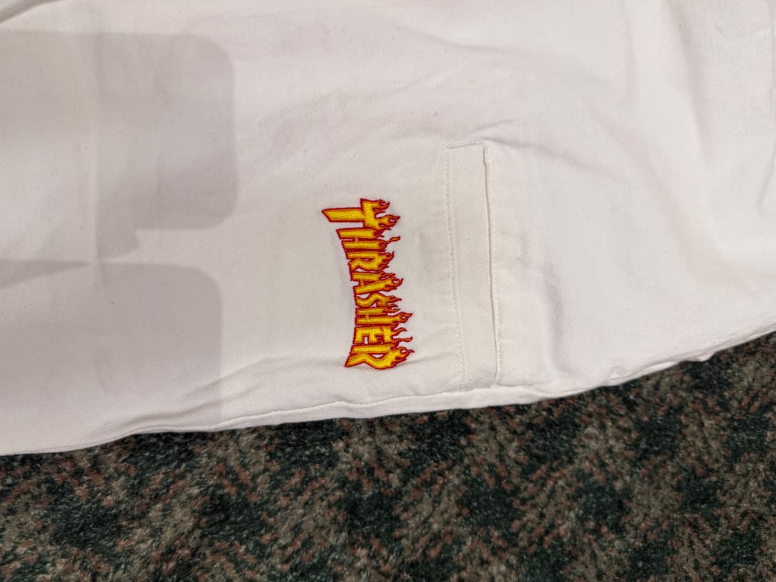 트레셔 화이트 치노팬츠 상품이미지4