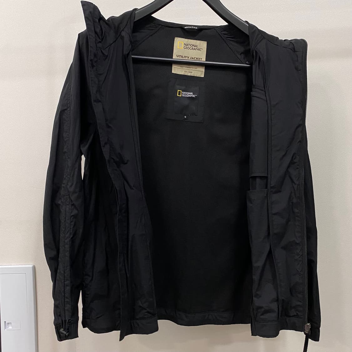 내셔널지오그래픽 유틸리티 바람막이 자켓 상품이미지8
