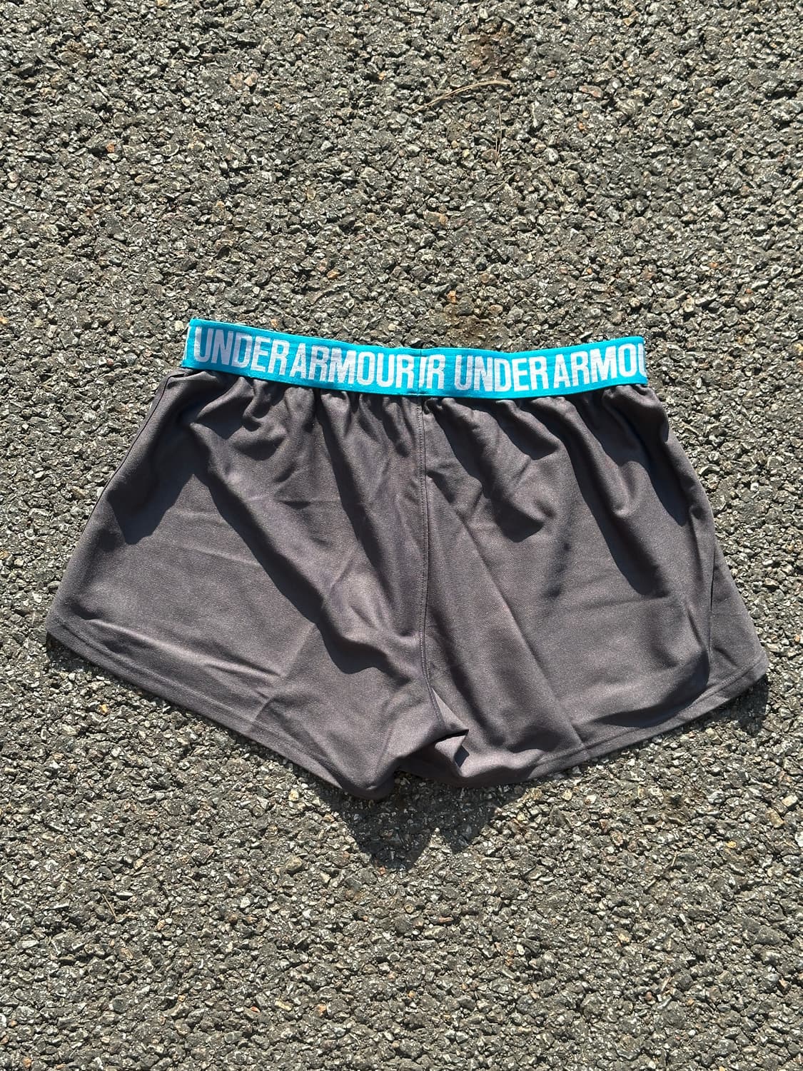 [S] 언더아머 여성 차콜 로고밴딩 러닝 쇼츠 반바지 상품이미지7
