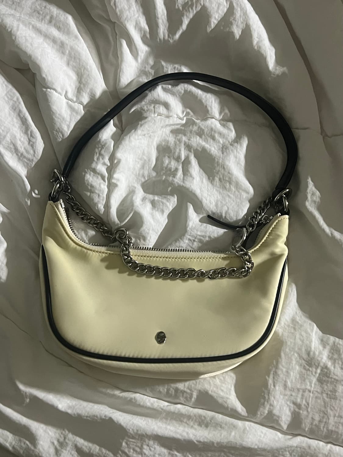 오스트카카 Zoey mini hobo  상품이미지1
