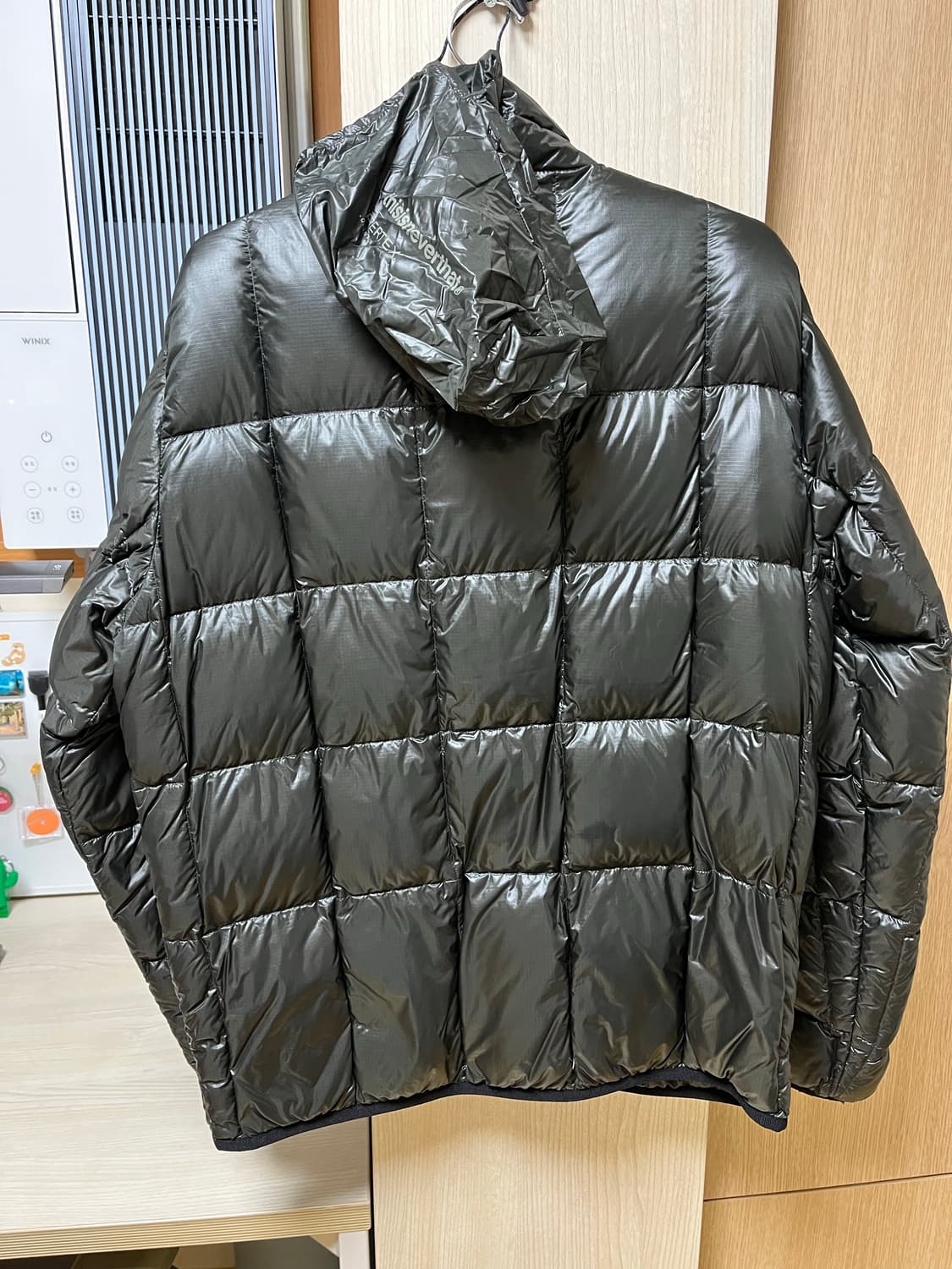 디네댓 경량패딩 블랙 컬러 상품이미지3