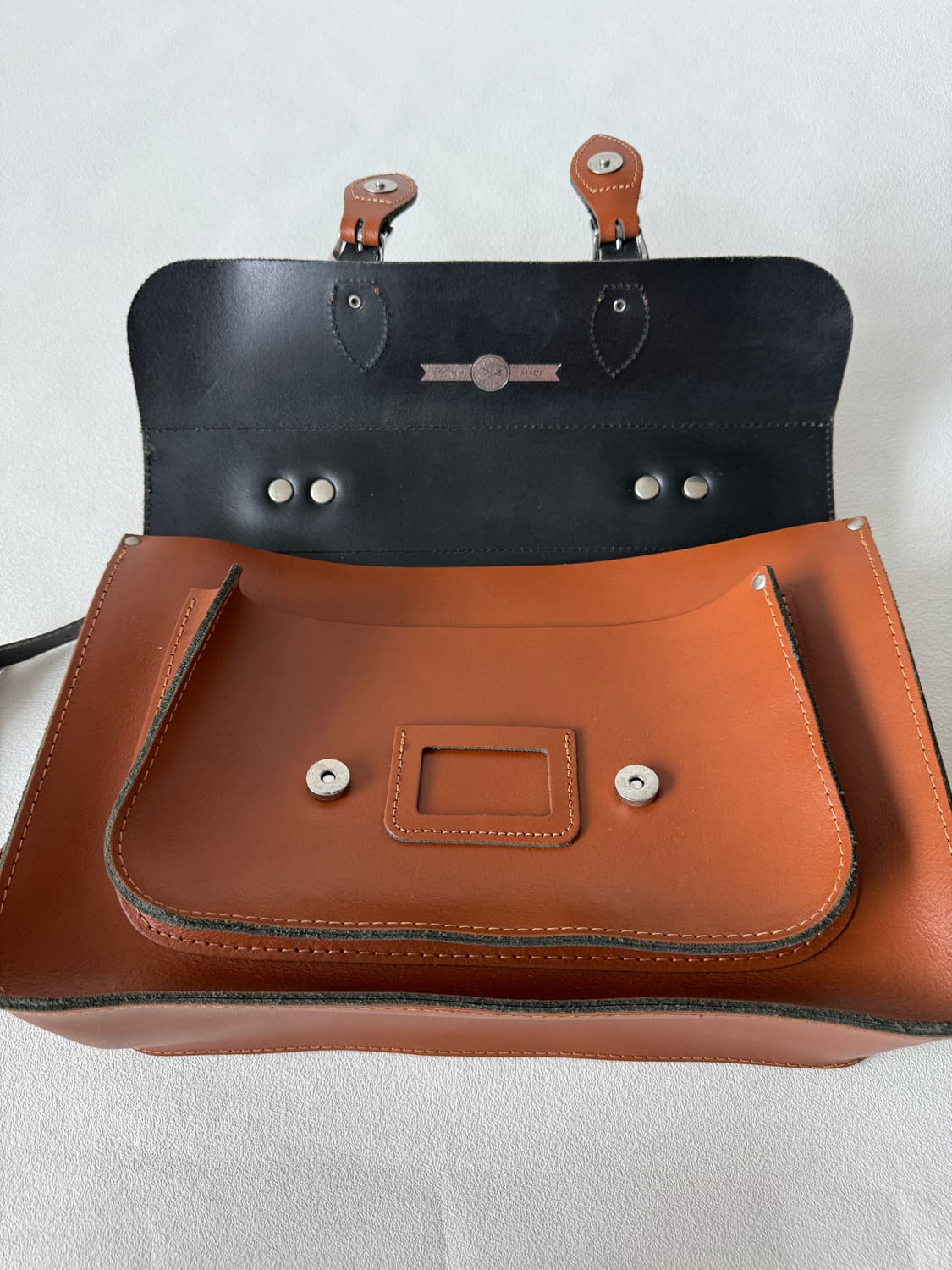 레더사첼(The leather satchel) 사첼백(U.K) 상품이미지8