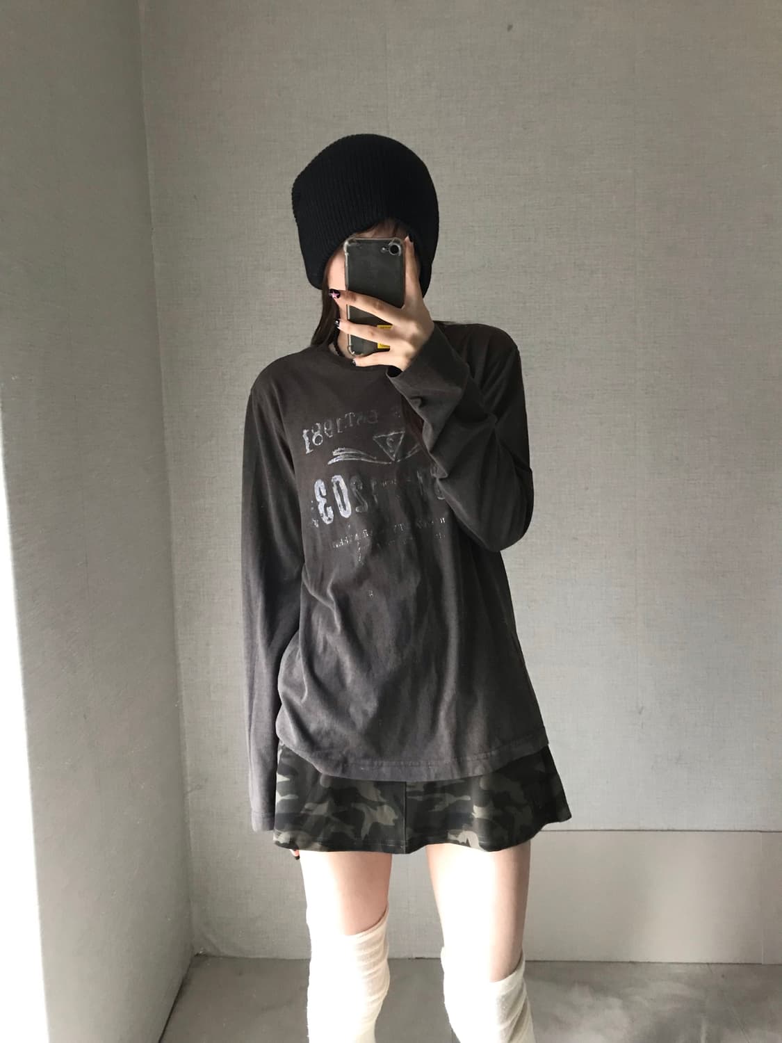 게스 빈티지 브라운 롱슬리브 상품이미지3
