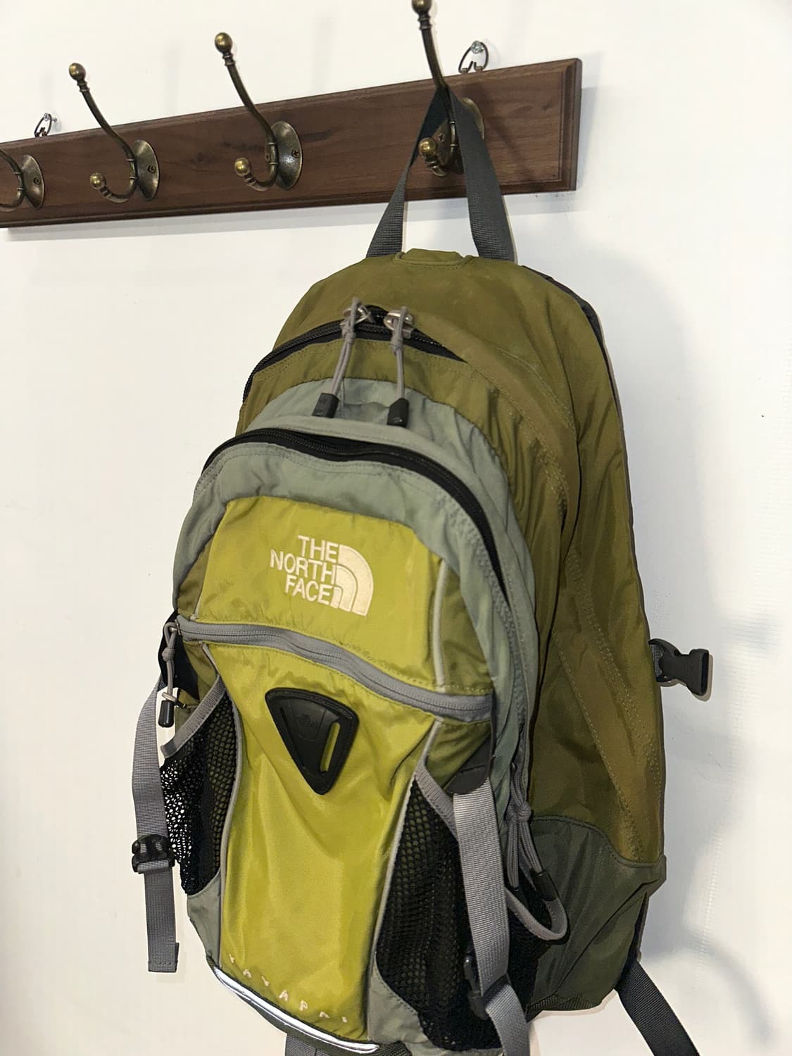 노스페이스 백팩 backpack Gray & Green (os) 상품이미지2