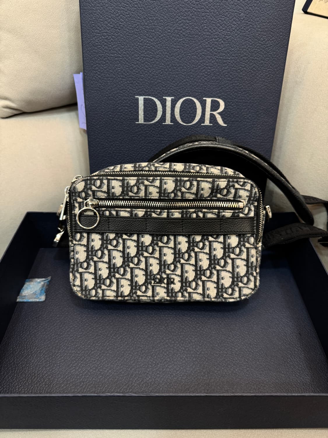 디올 오블리크 사파리 메신저백  상품이미지1