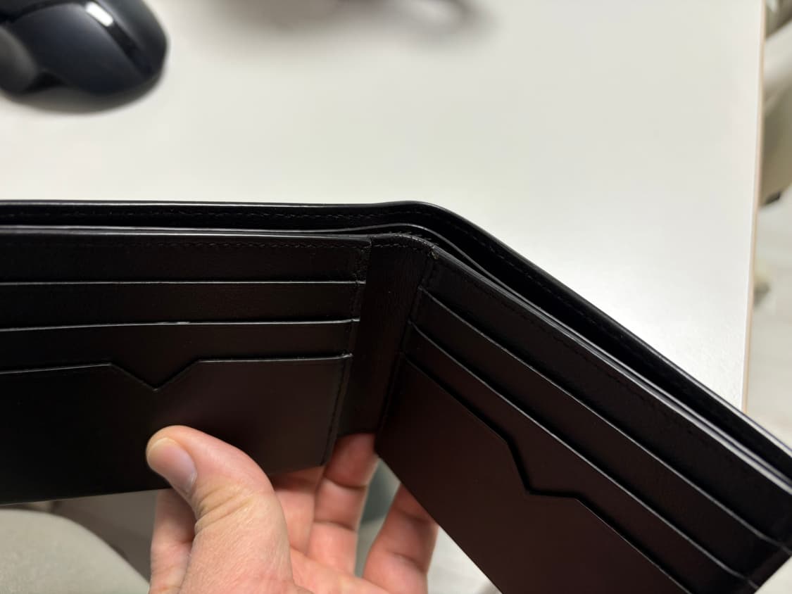 정품 보테가베네타 로고 반지갑 상품이미지4