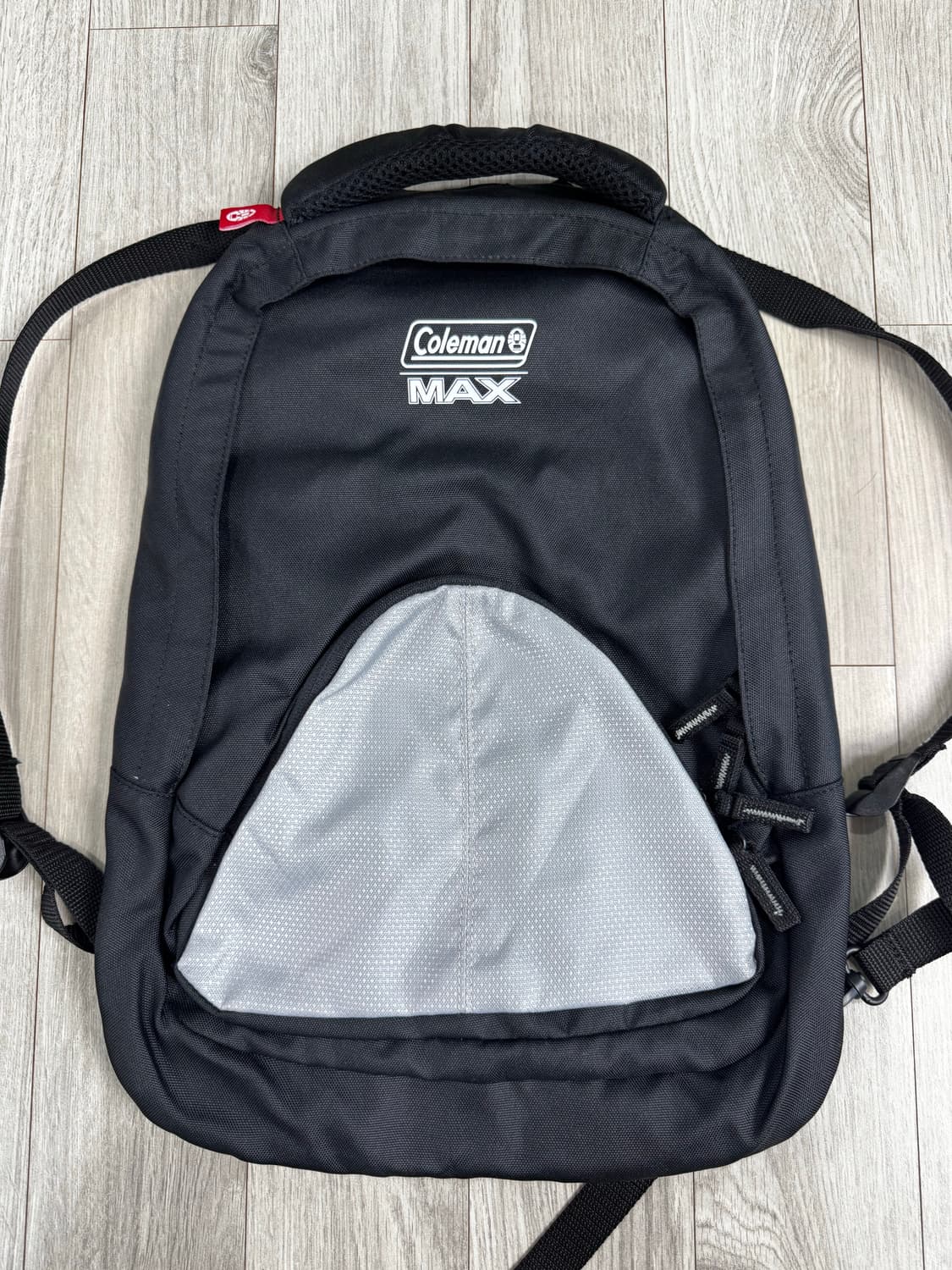 콜맨 맥스 하이킹 백팩 블랙 상품이미지2