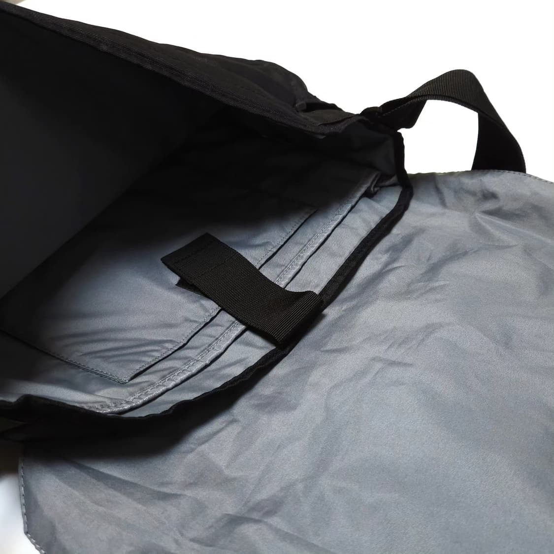 나이키 캐스케이드 레인지 메신저백 상품이미지5