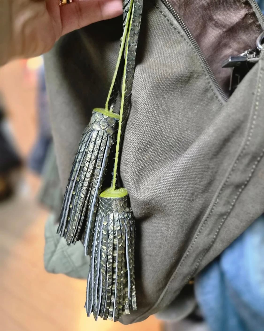 리얼 파이톤 (뱀피) 태슬 장식 (미사용) 상품이미지3