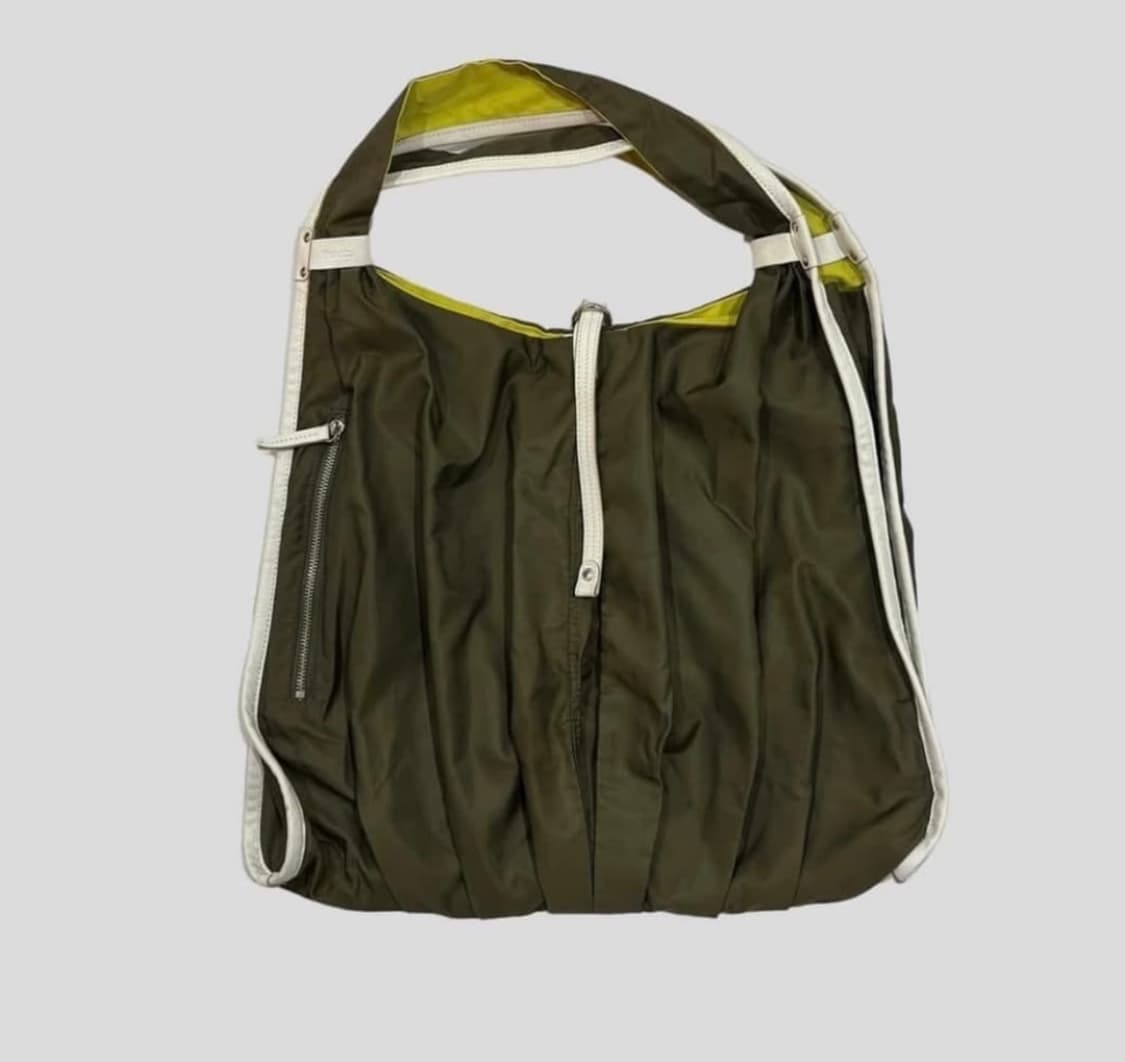 요지 야마모토 플리츠 백 상품이미지1