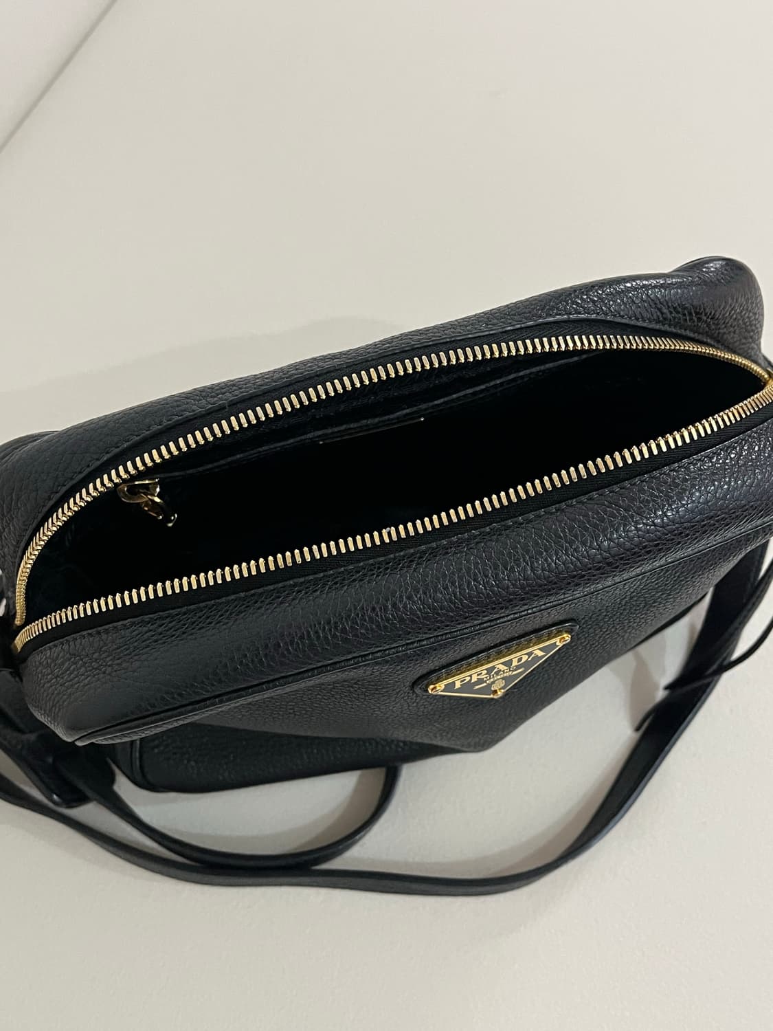 프라다 레더백 상품이미지4