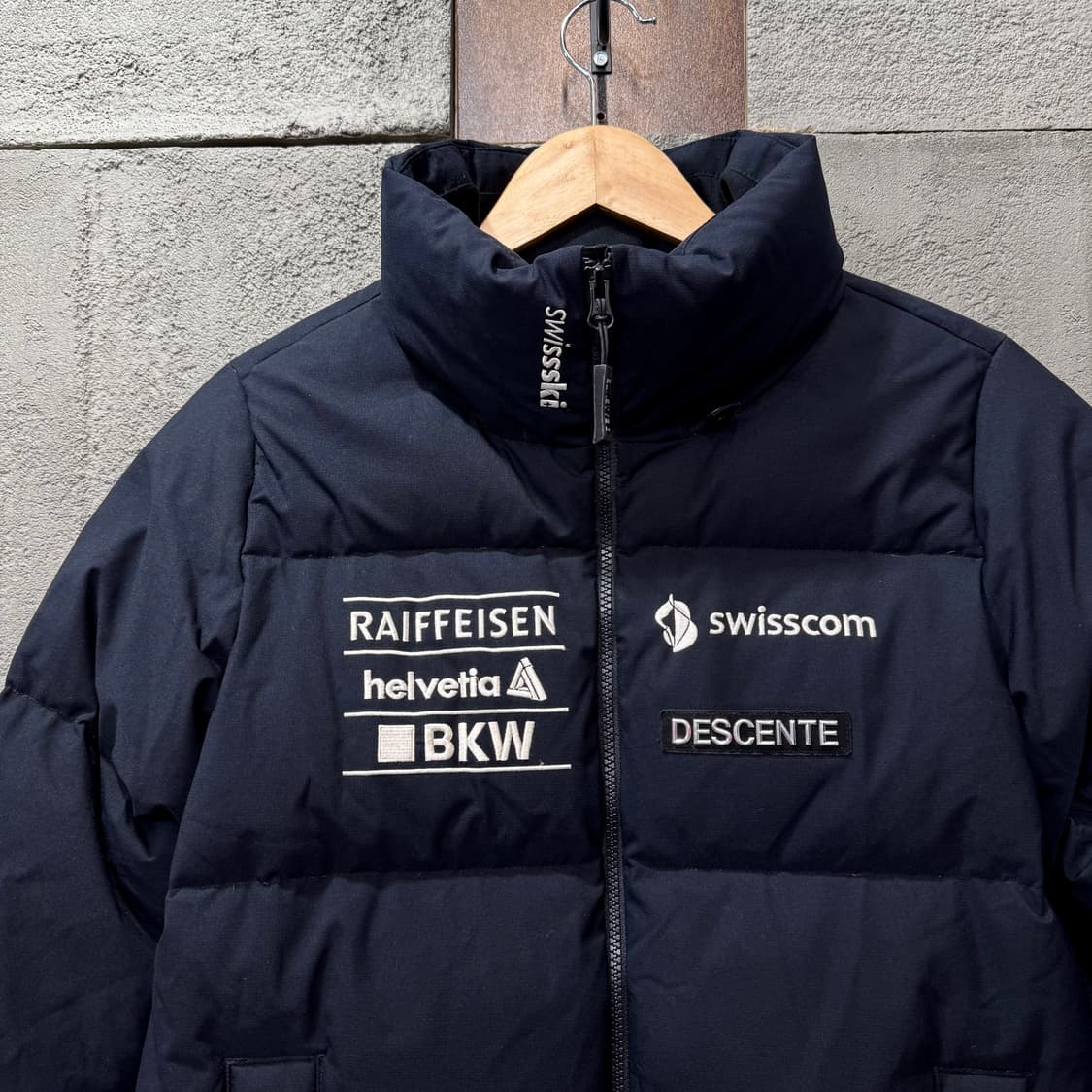 데상트 우먼스 아우디 스위스 다운 패딩 (S)   상품이미지2