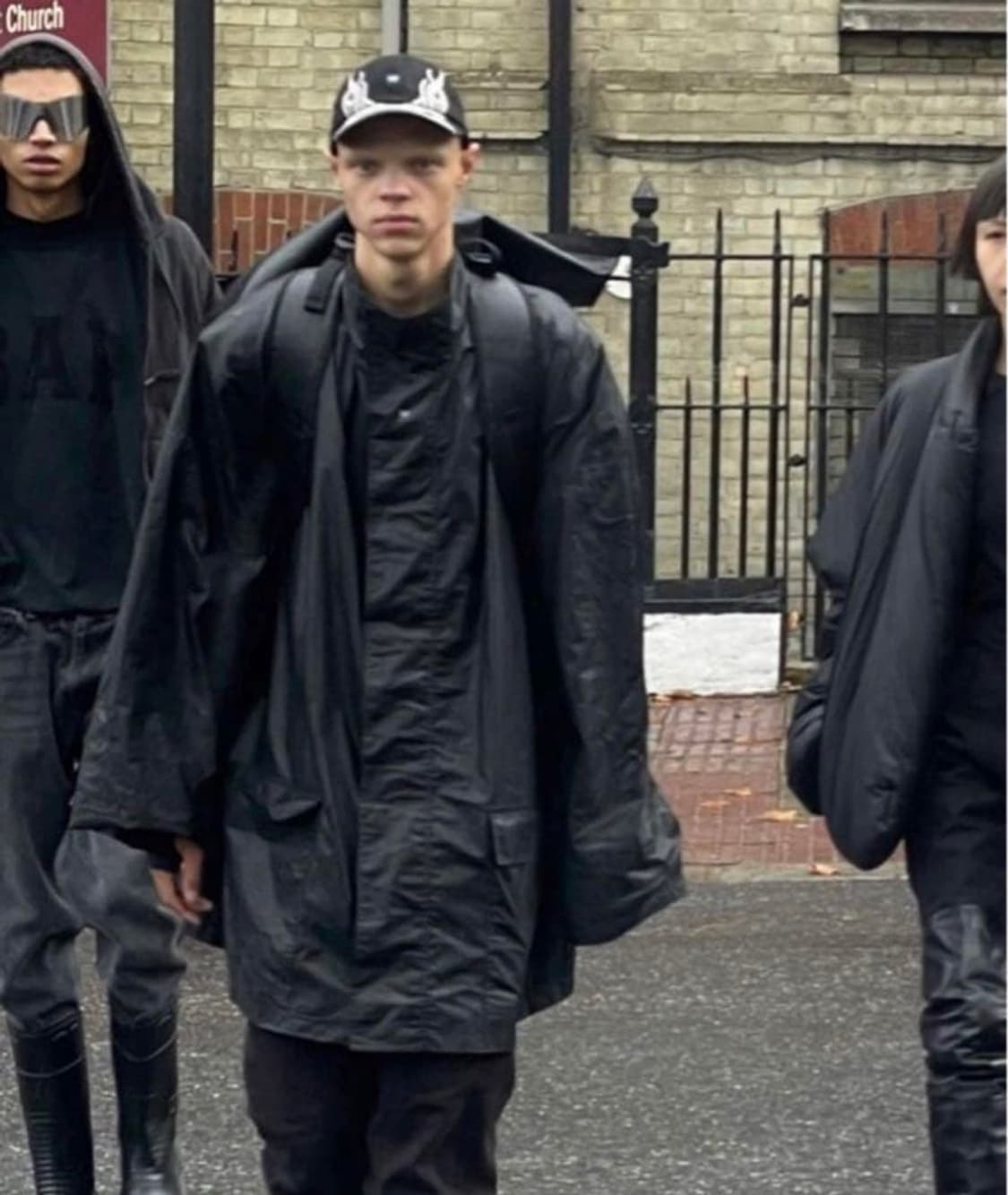 Yeezy gap coated parka 상품이미지1