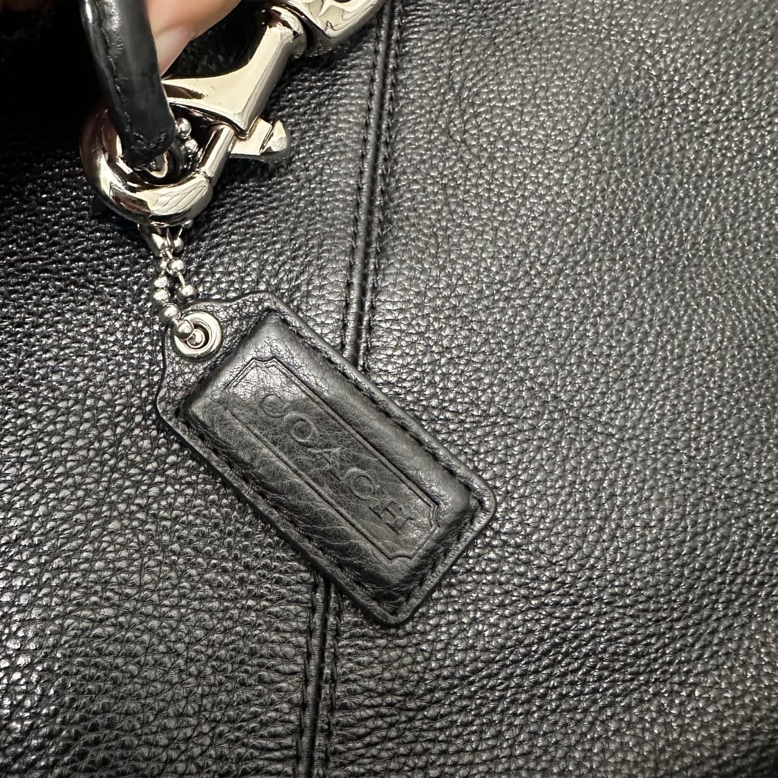 COACH 코치 레더 타슬 빅백 여성 숄더백 호보백 블랙 상품이미지10