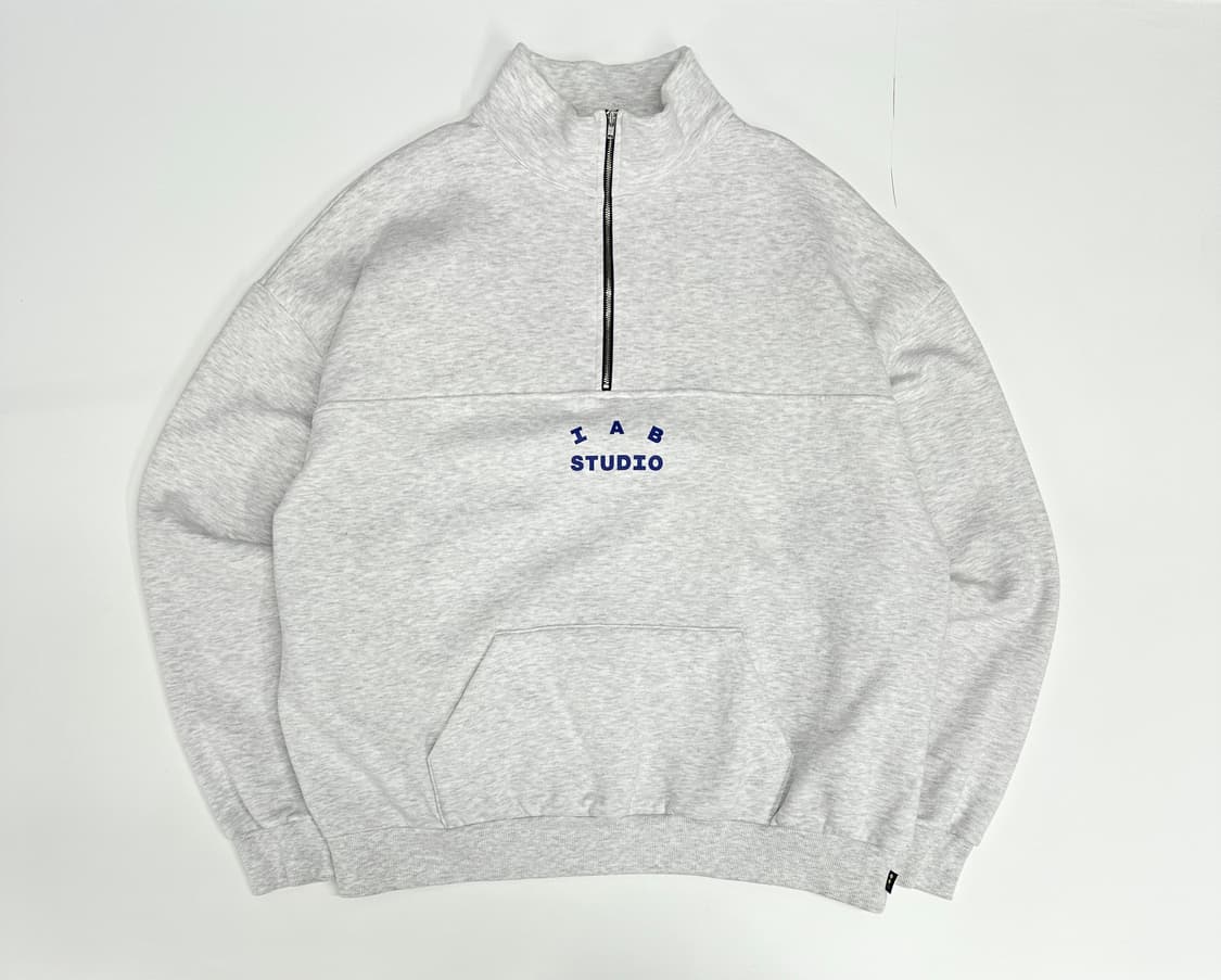 아이앱스튜디오 라이트그레이 하프집업 맨투맨(XL) 상품이미지1