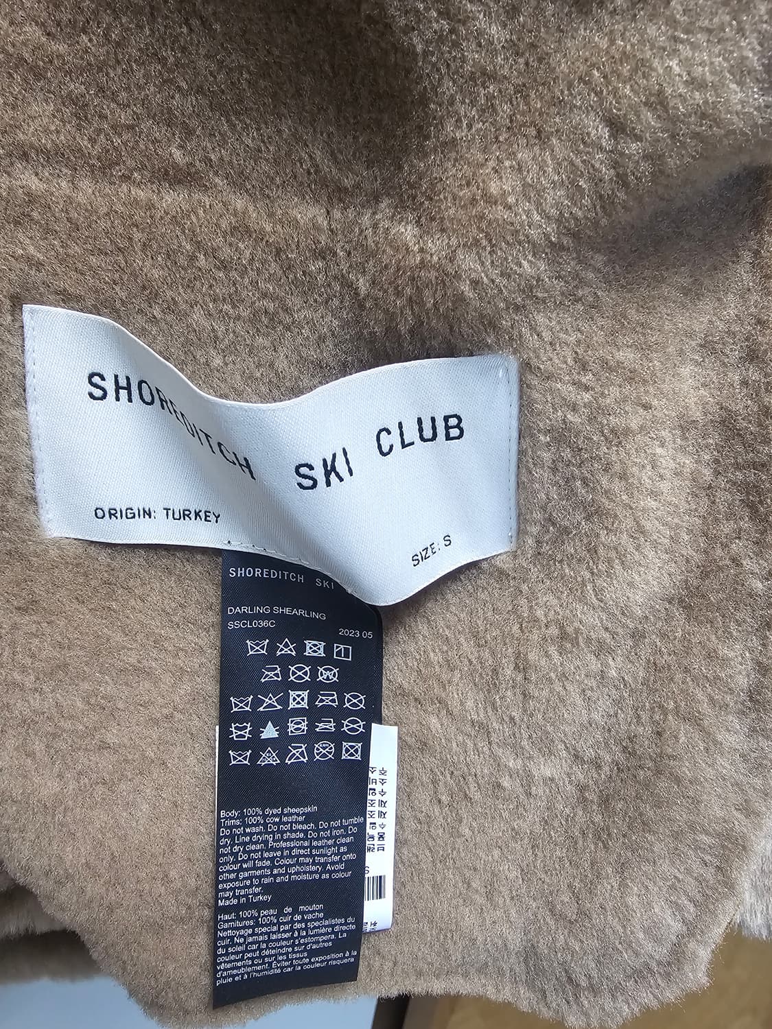새상품 쇼디치 스키 클럽 양털 시어링 무스탕(233만원/국내매장판) 상품이미지8