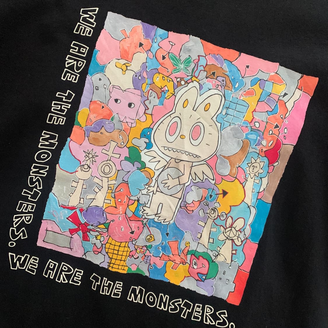 유니클로 POP MART 라부부 그래픽 반팔티셔츠
 상품이미지4