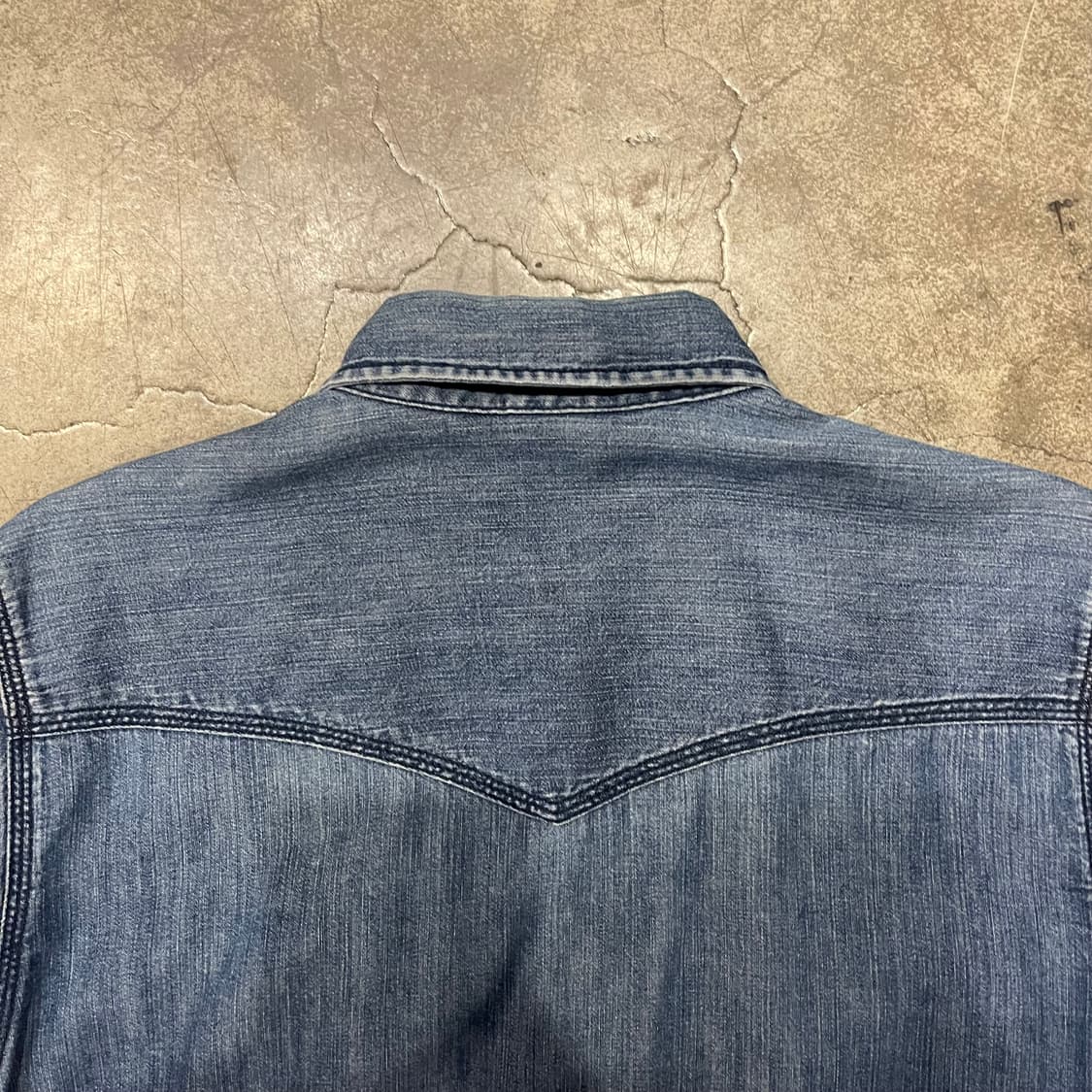 Carhartt 포켓 데님셔츠  상품이미지8