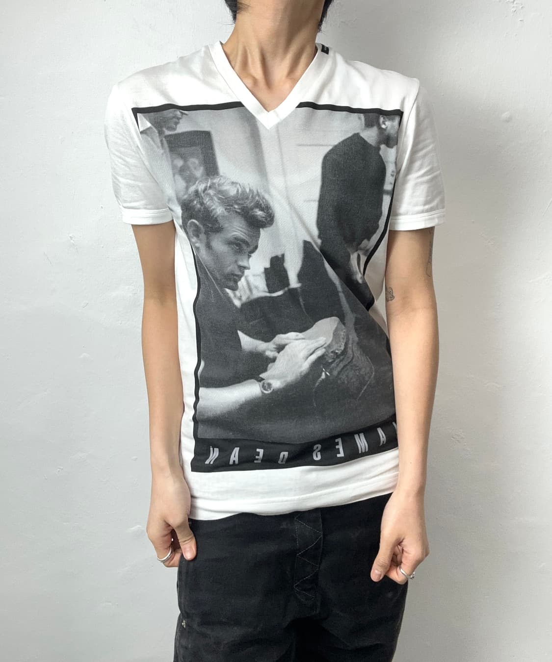 Dolce & Gabbana James Dean Portrait V-Ne 상품이미지2