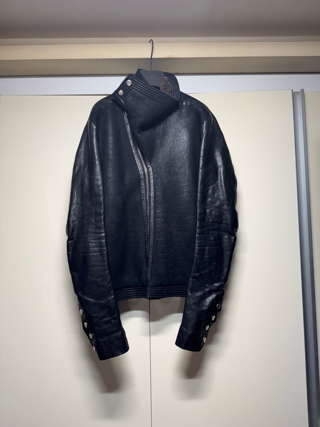 릭오웬스 12FW 레더 시어링 자켓 상품이미지5