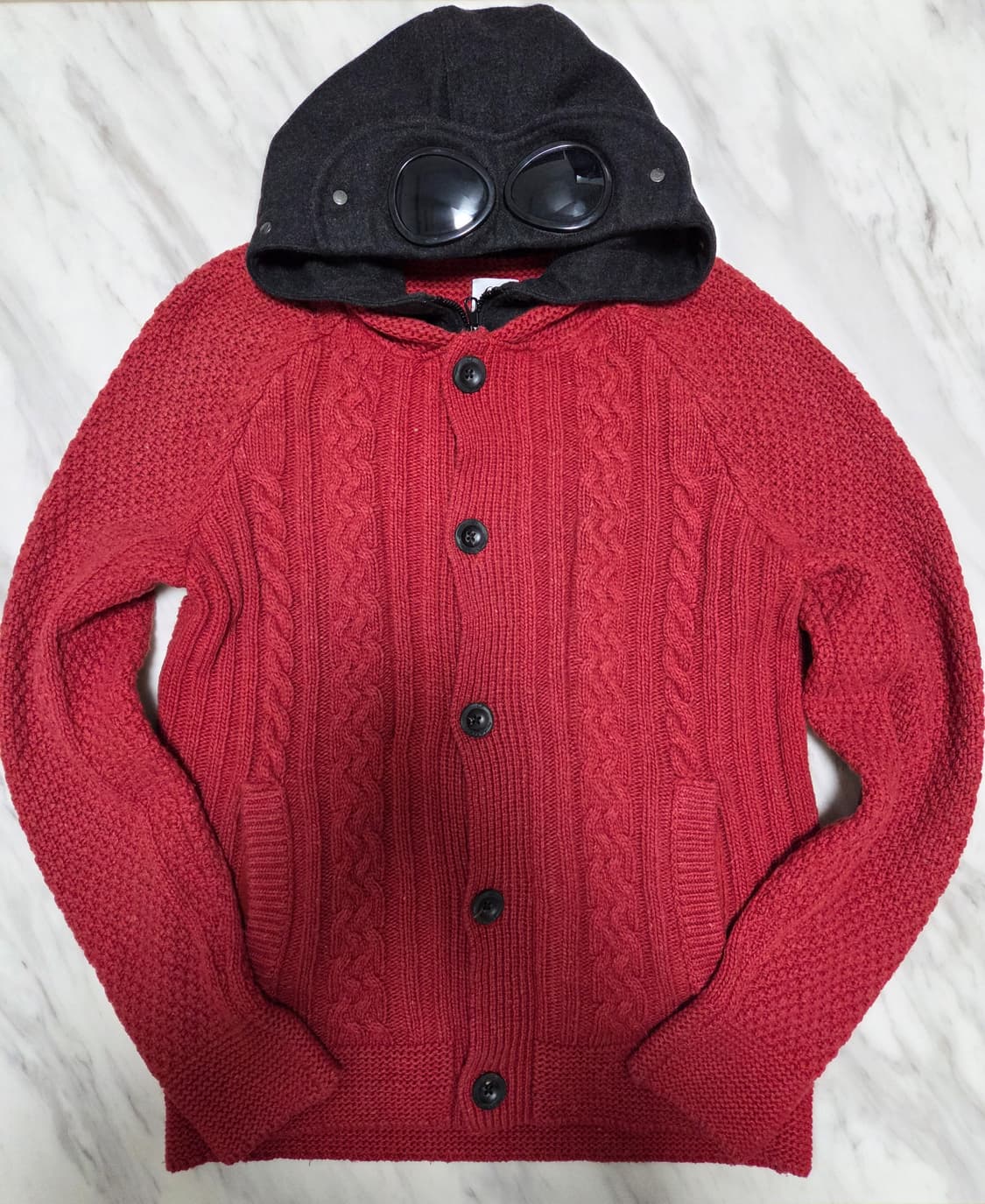 씨피컴퍼니 고글 보카새 니트 후드집업 상품이미지1