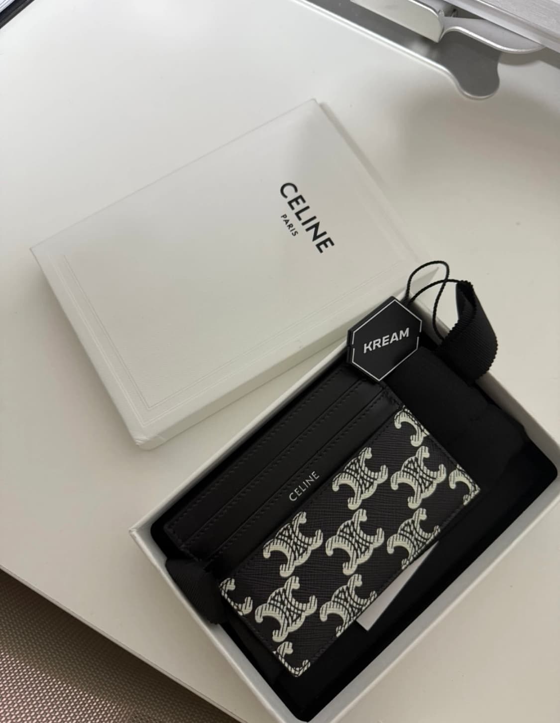 셀린느 지갑 상품이미지1