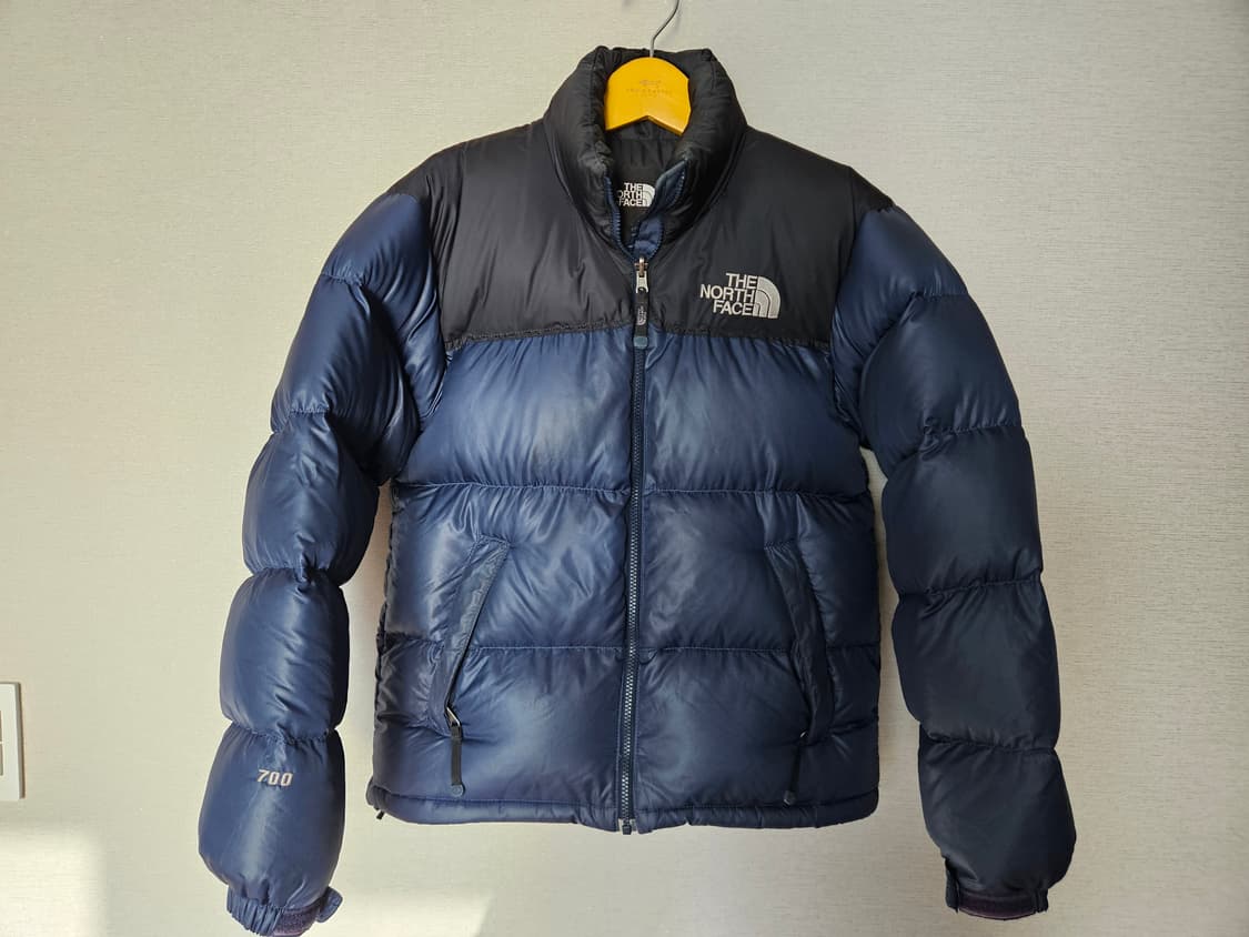 노스페이스 눕시 700 네이비 구스 상품이미지1