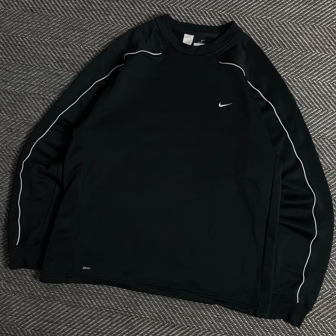 00s 나이키 드라이핏 스우시로고 트레이닝 탑y 2972 상품이미지1